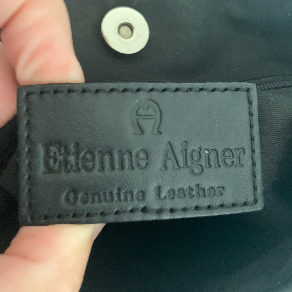 Etienne Aigner women’s black leather hobo purse circular strap - Picture 6 of 7